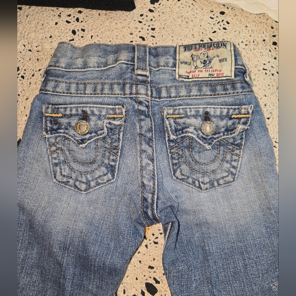 True Religion Boys Denim Big T Jeans Size 3